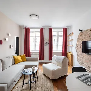 Chill Piwna Old Town Apartment
