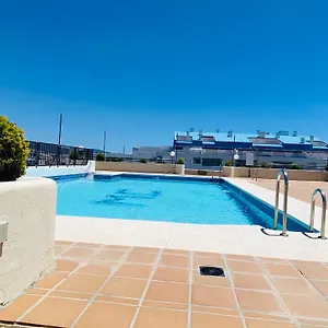 https://apt-on-the-first-line-of-the-sea-with-a-view-and-free-parking.1costadelsol.com